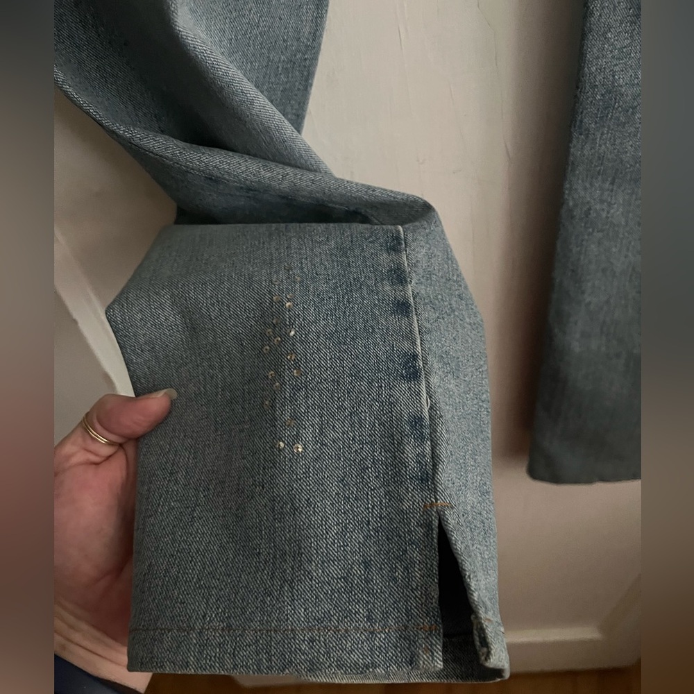 ✨HOST PIC✨ anè 4 Beautiful Embellished Jeans - Picture 10 of 13